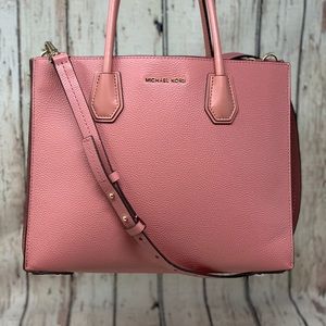 Michael Kors Mercer Lg Accordion Convertible Tote